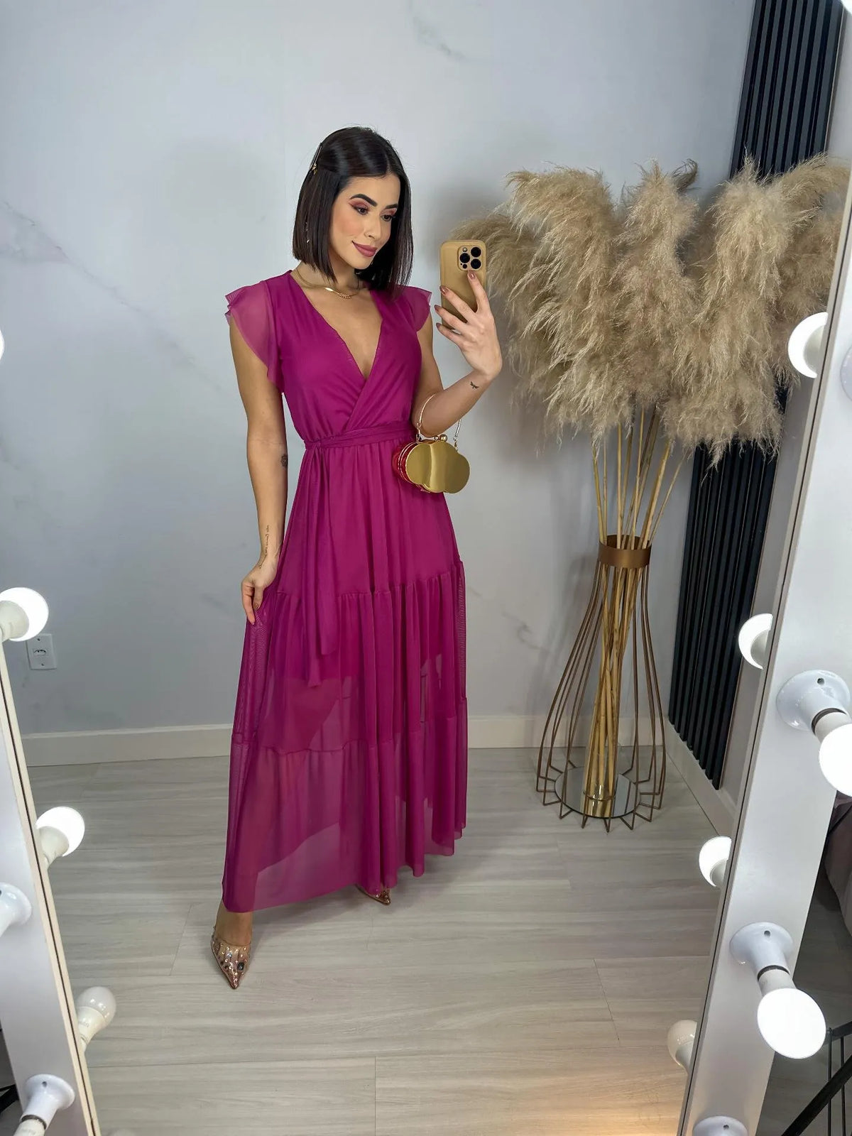Vestido Izzy Manga Curta Liso
